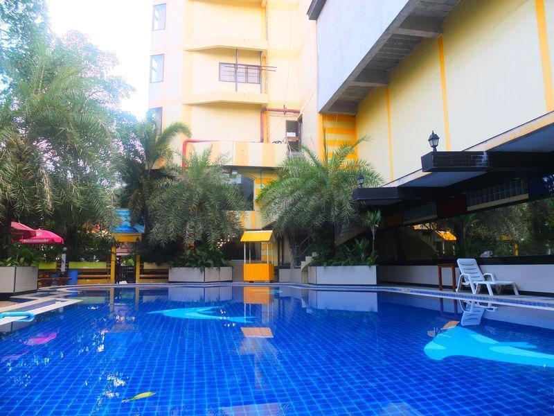 Hotel Jomtien Holiday Pattaya Esterno foto